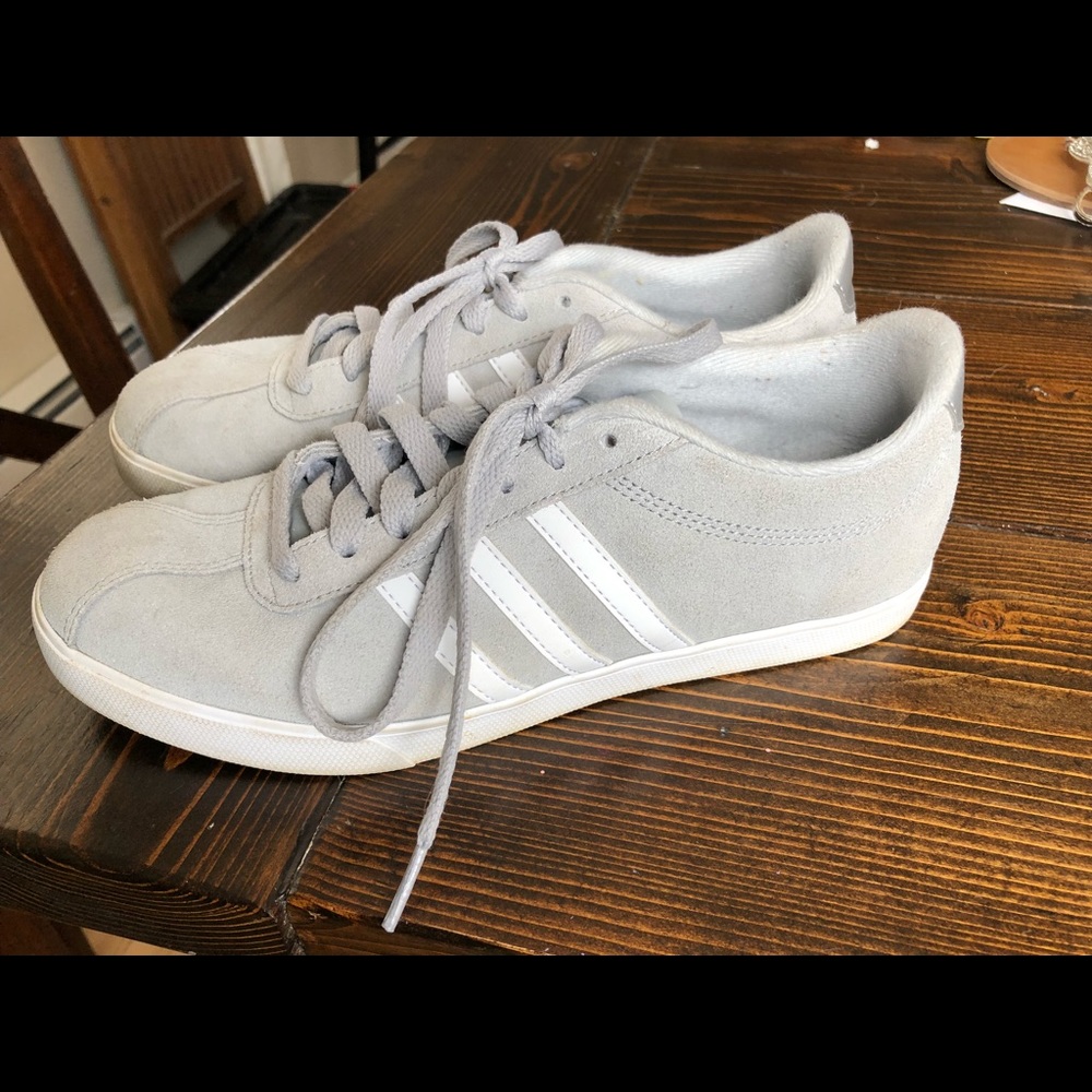 Adidas Neo Courtset Women’s Gray 8.5 Sneakers EUC